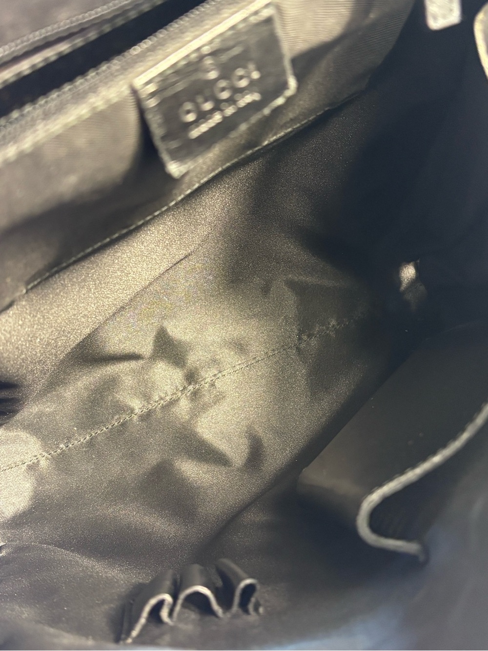 Gucci Logo Black Sling - Picture 11 of 16